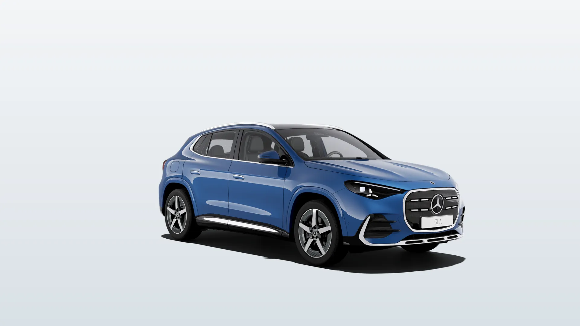GLA (H244), Linie AMG, Metalická modrá clear, front