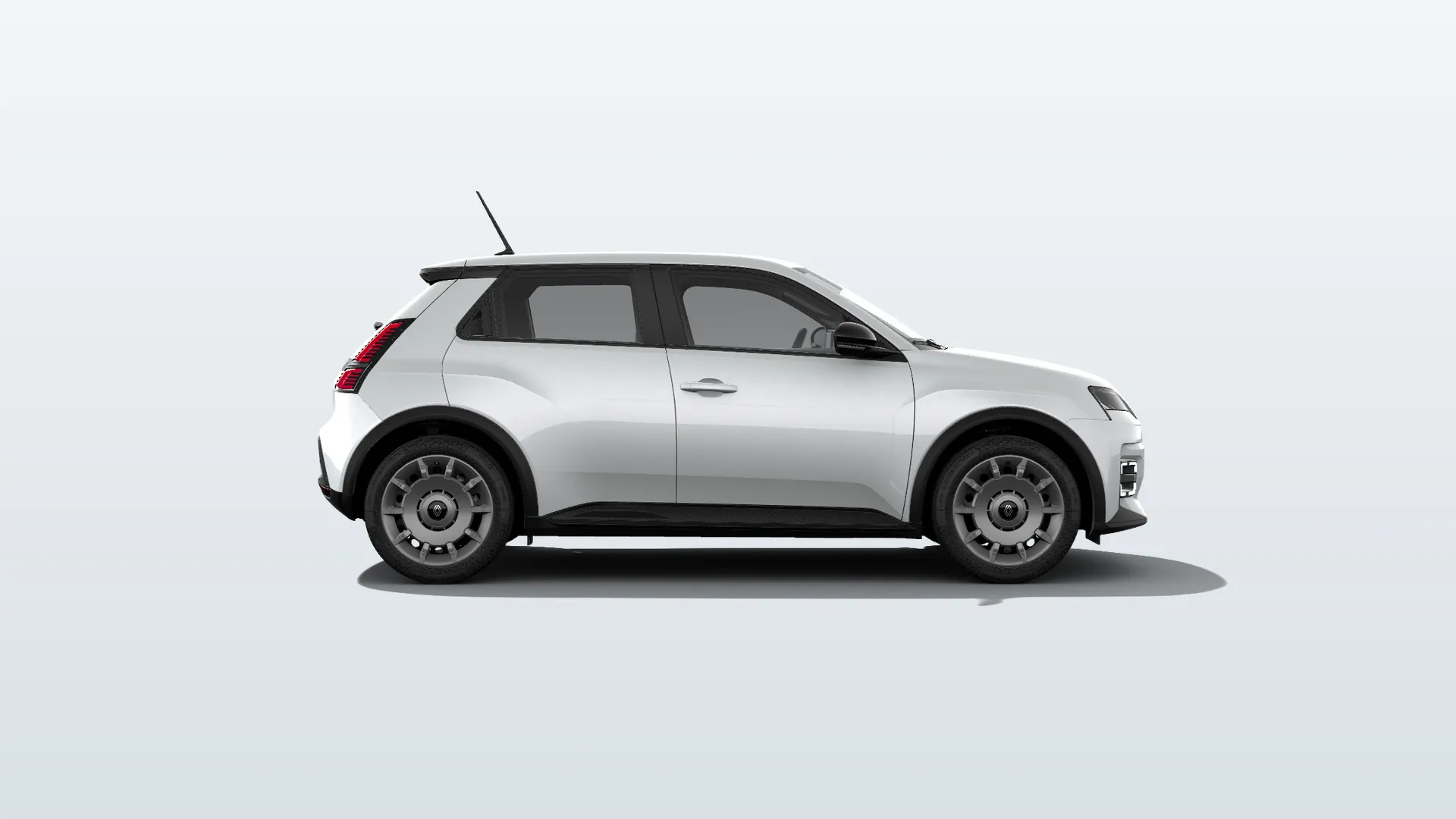 Renault 5 electric Evolution v barvě bílá nacré – pohled zepředu