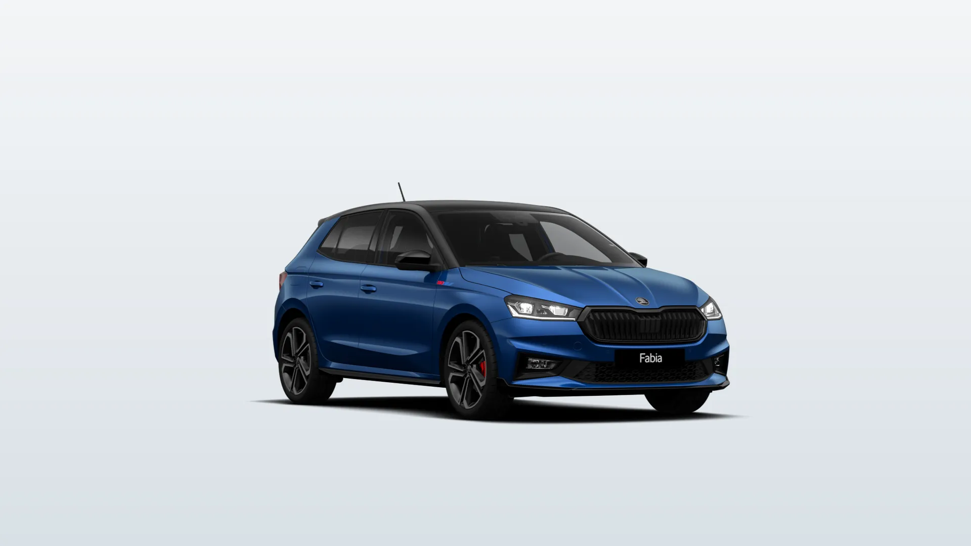 Fabia, Fabia 130, Modrá Race metalíza Černá Magic metalíza, front