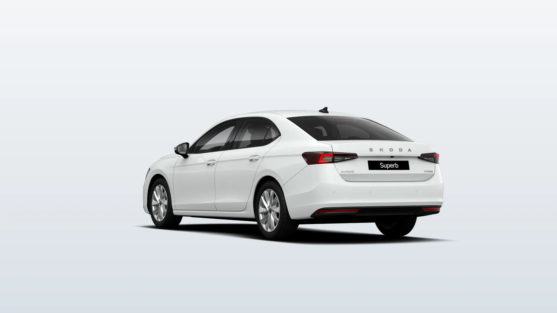 Škoda Superb IV Selection v barvě Bílá Purity – pohled zezadu
