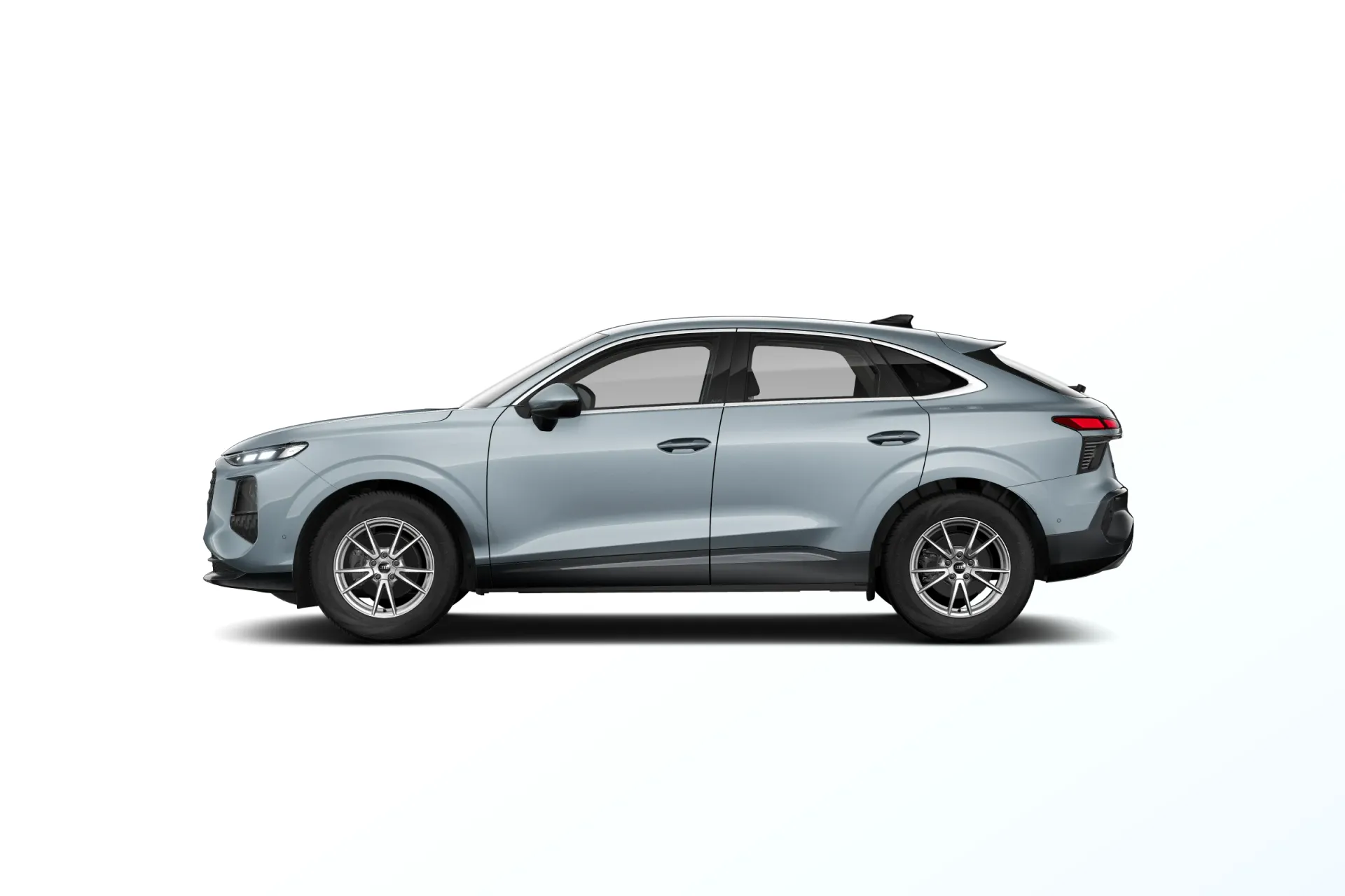 Q3 Sportback, Audi Q3, Šedá Arrow, side