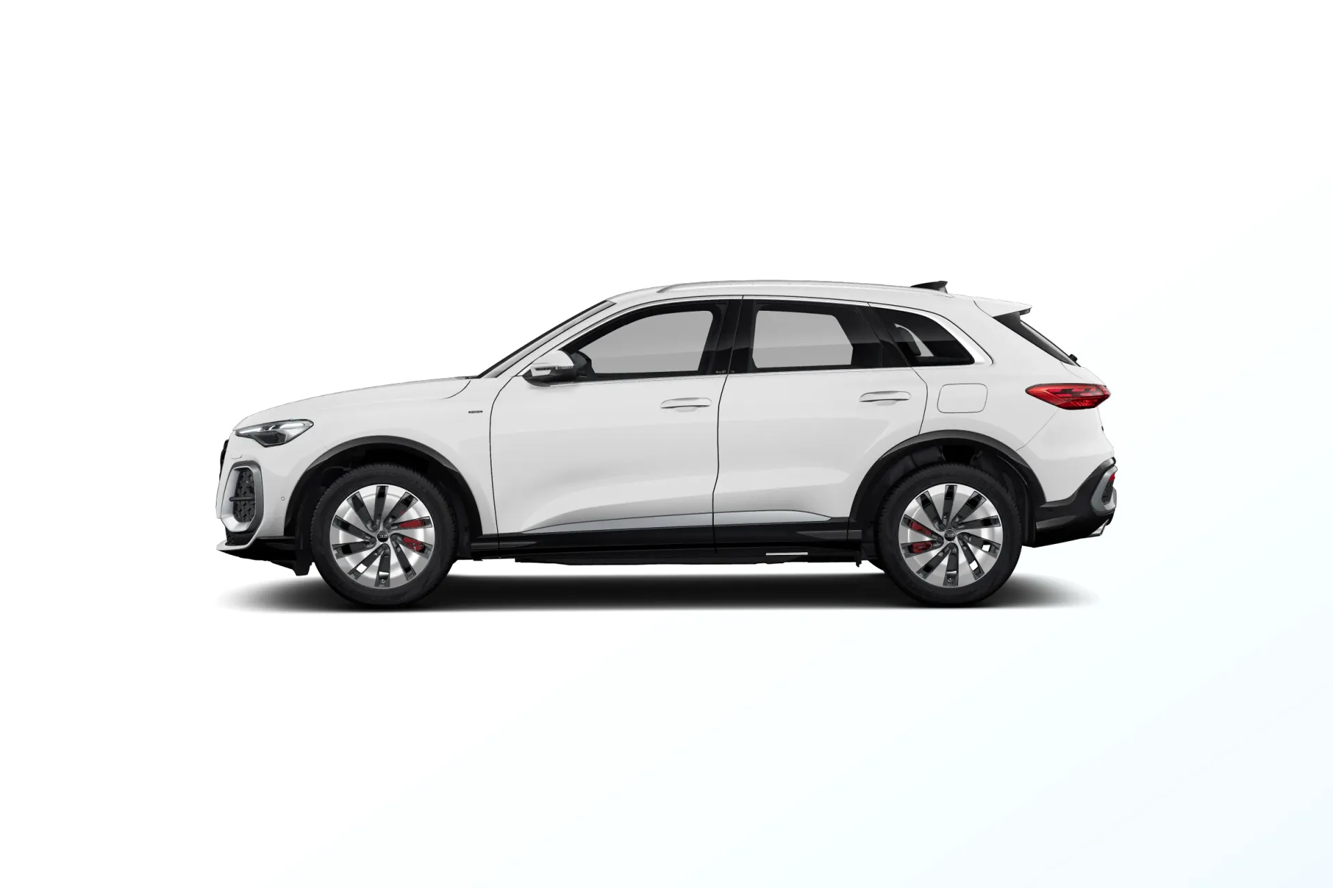 Q5, Audi Q5 S line e-hybrid, Bílá Arkona, side