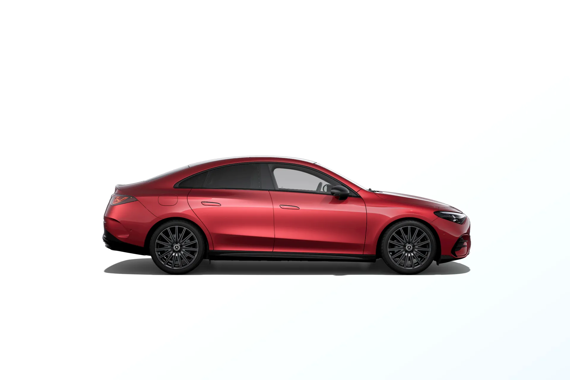 CLA (C174), Linie AMG Plus, Metalická červená patagonia MANUFAKTUR, side