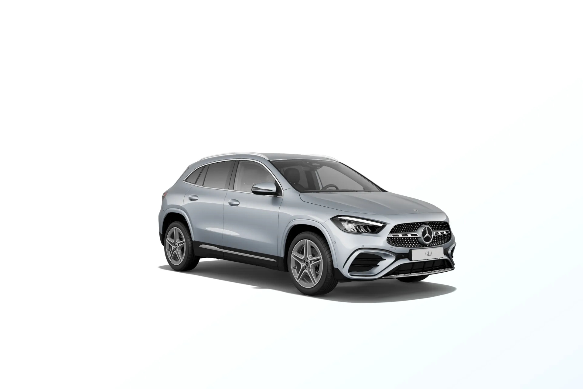 GLA (H247-fl), Linie AMG, Metalická stříbrná high-tech, front
