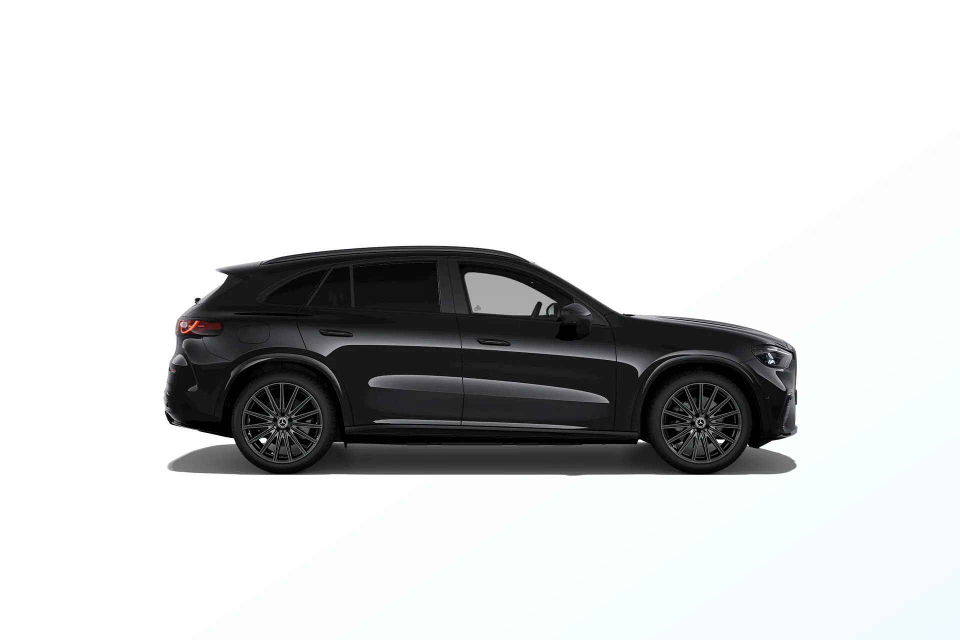 GLC (X540), Linie AMG Plus, Nemetalická černá, side