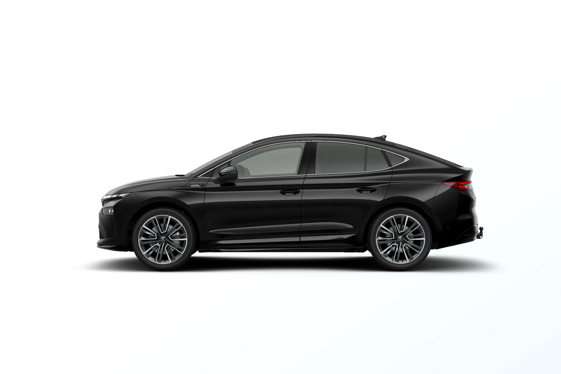 Enyaq Coupé, L&K, Černá Magic metalíza, side